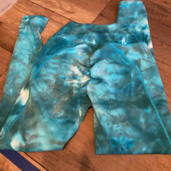 New with tags Violate the dress code xs leggings - Picture 3 of 6